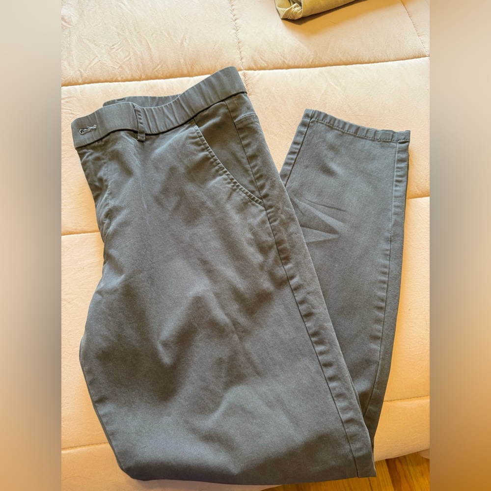 Plaid and Plain Men’s Pants - Size 33x28  -Heather Grey -